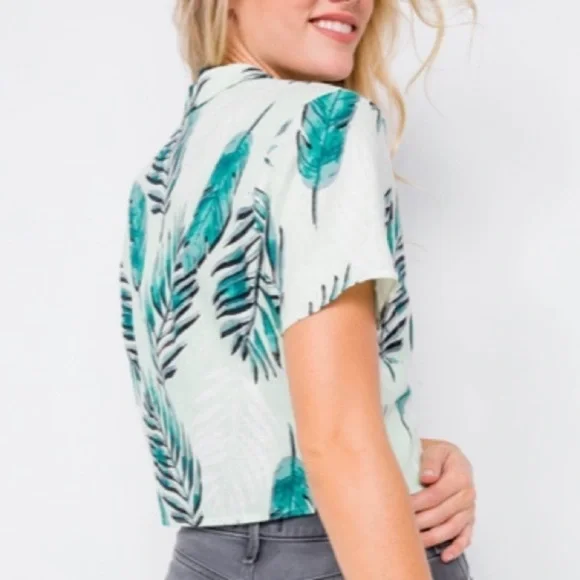 Women’s shirt sleeve Linen Crop Boho Top - Picture 2 of 3